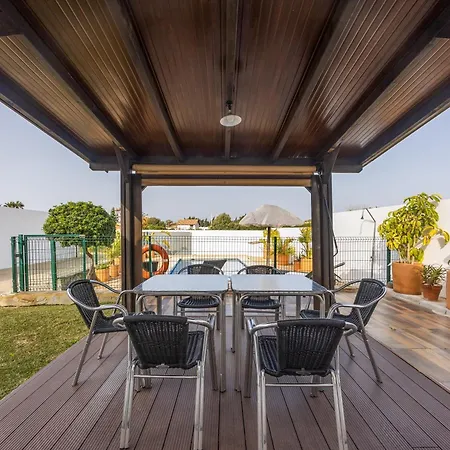 Casa La Raya Semesterbostad *